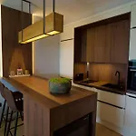 Boutique Studioapartment Iv דירה *